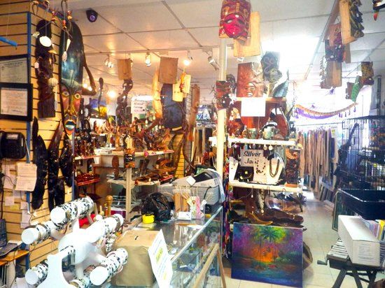 The Gallery of San Pedro